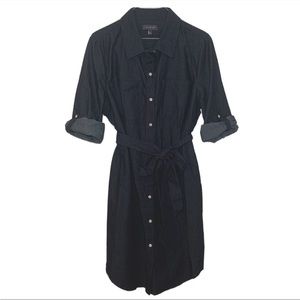 The Limited Dress Button Down Tie
Chambray Roll Sleeve - Women's 14